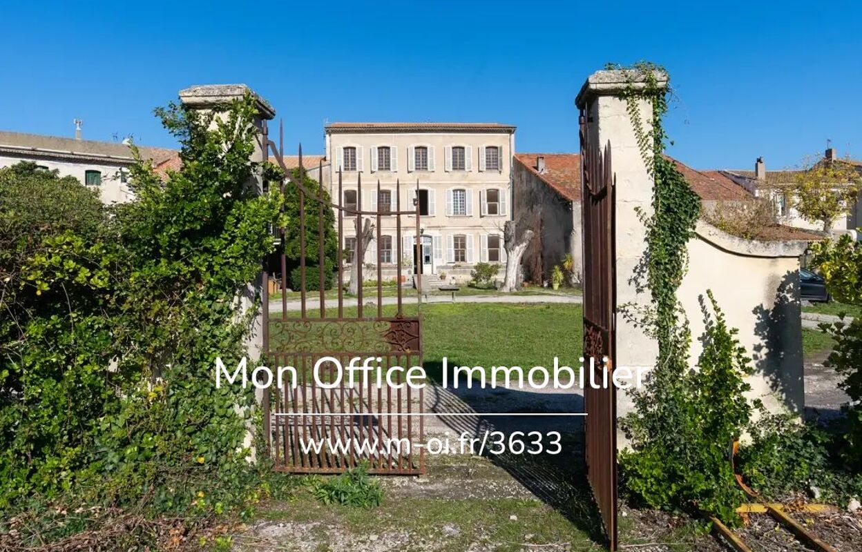 maison 11 pièces 734 m2 à vendre à Caumont-sur-Durance (84510)