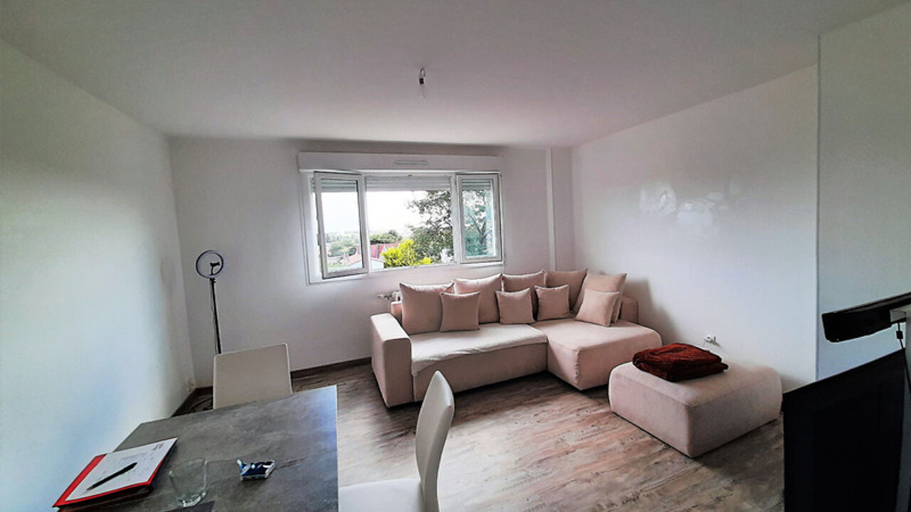 appartement 3 pièces 60 m2 à vendre à Fontenay-le-Comte (85200)