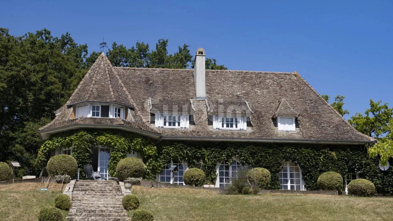 maison 11 pièces 293 m2 à vendre à Bragny-sur-Saône (71350)