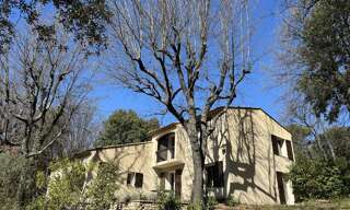 Maison 5 Pièces 150 m² à vendre à La Tour-d'Aigues (84240)