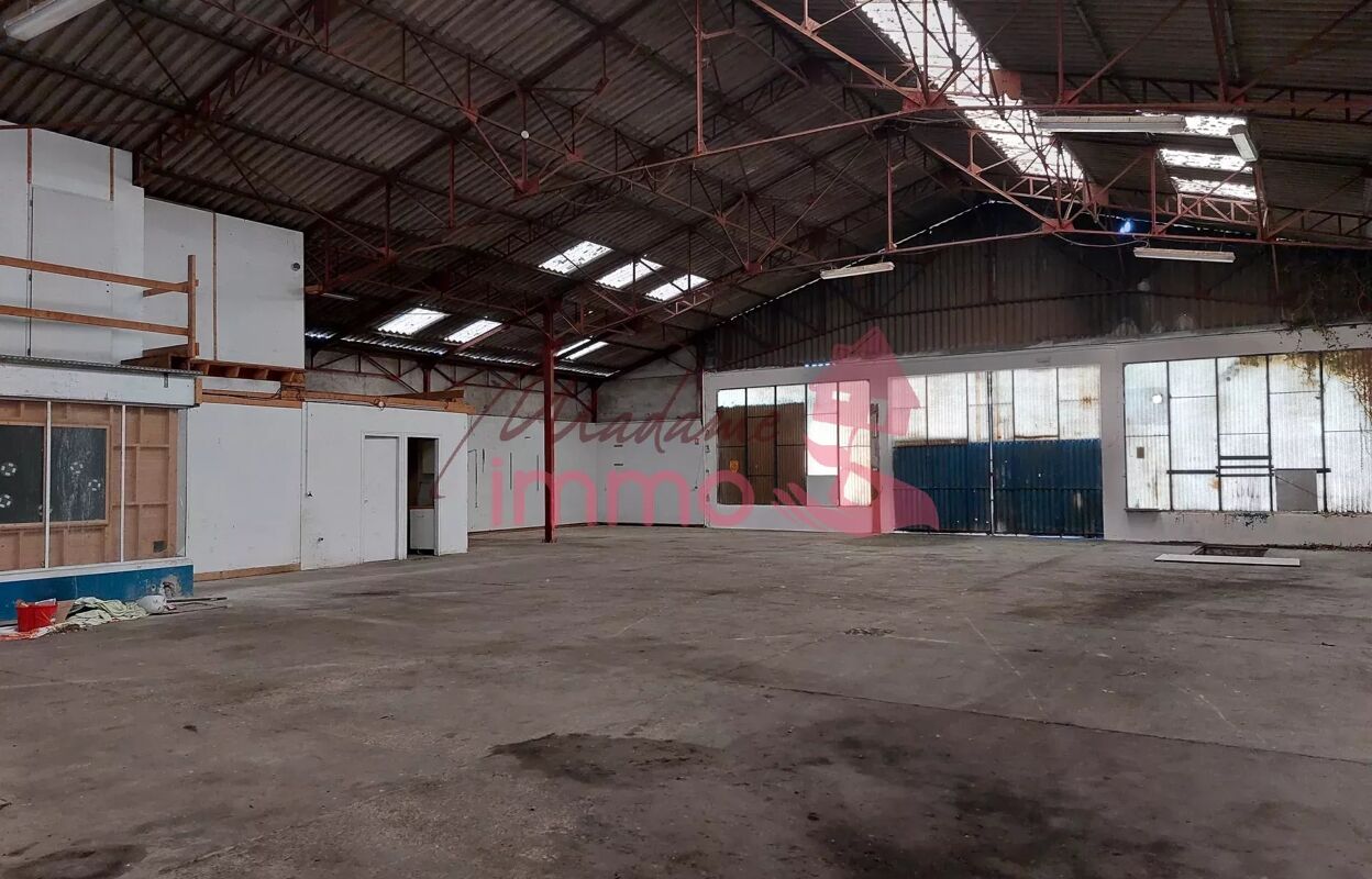 commerce 2 pièces 560 m2 à vendre à Salies-de-Béarn (64270)