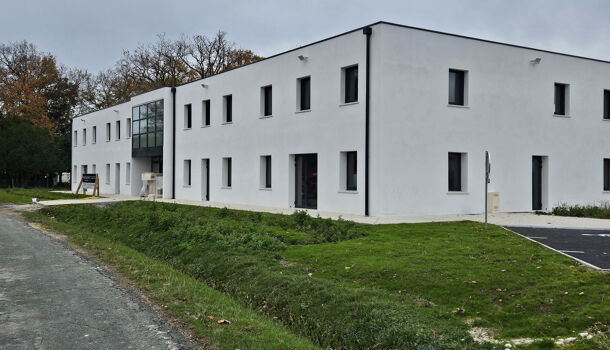Local commercial  à louer Saint-Sulpice-de-Royan 17200