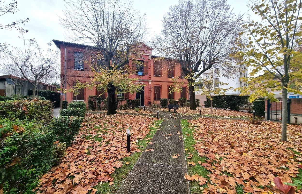 bureau 4 pièces 56 m2 à louer à Toulouse (31200)