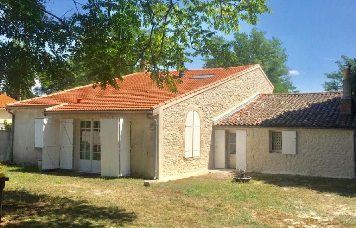 maison 4 pièces 188 m2 à vendre à Civrac-en-Médoc (33340)