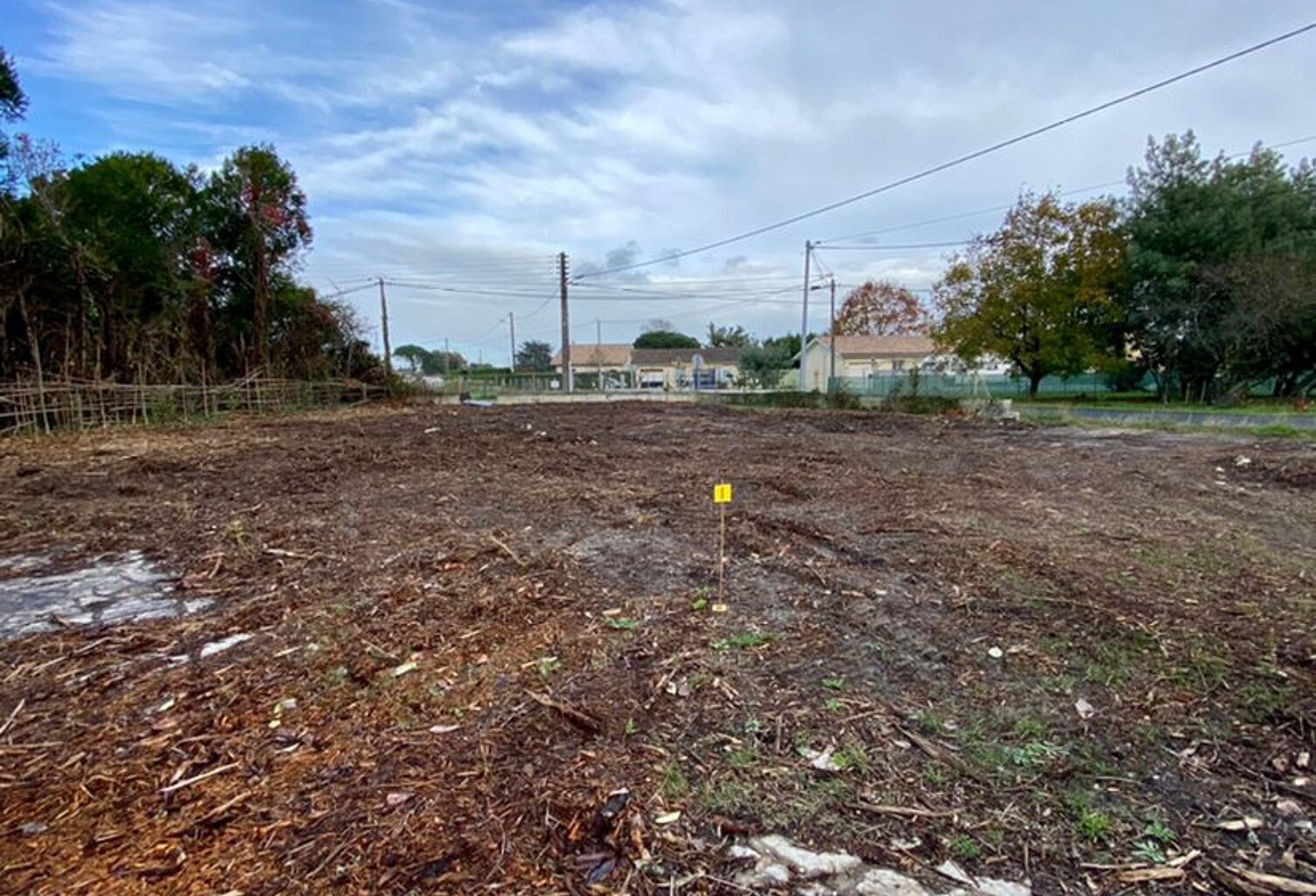 Terrain Lesparre Medoc 614 m2  LOT C — photo 1