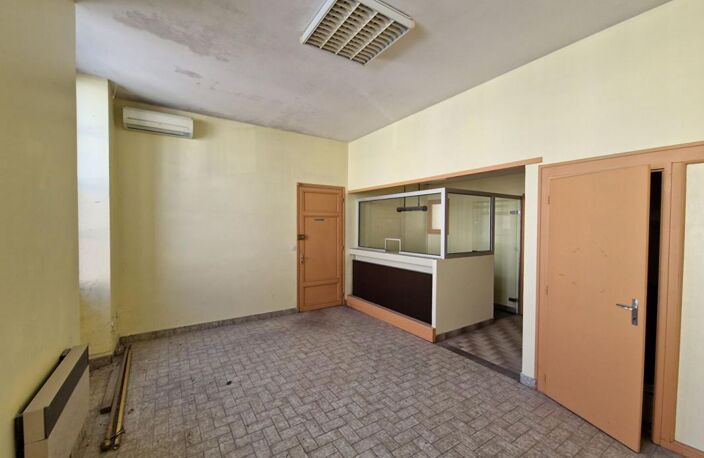 À vendre  de 340 m² à Lesparre-Médoc — photo 3