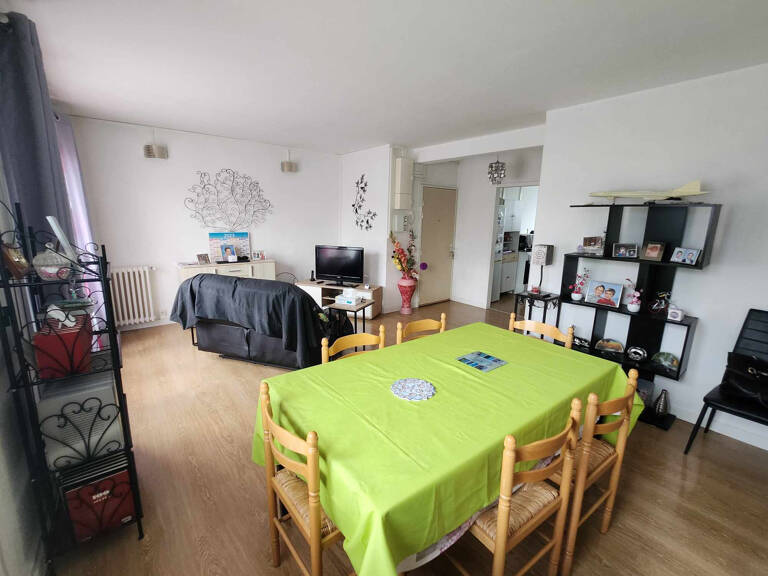 Quartier St Jean: Appartement 68m2- 2 chambres- garage — photo 1