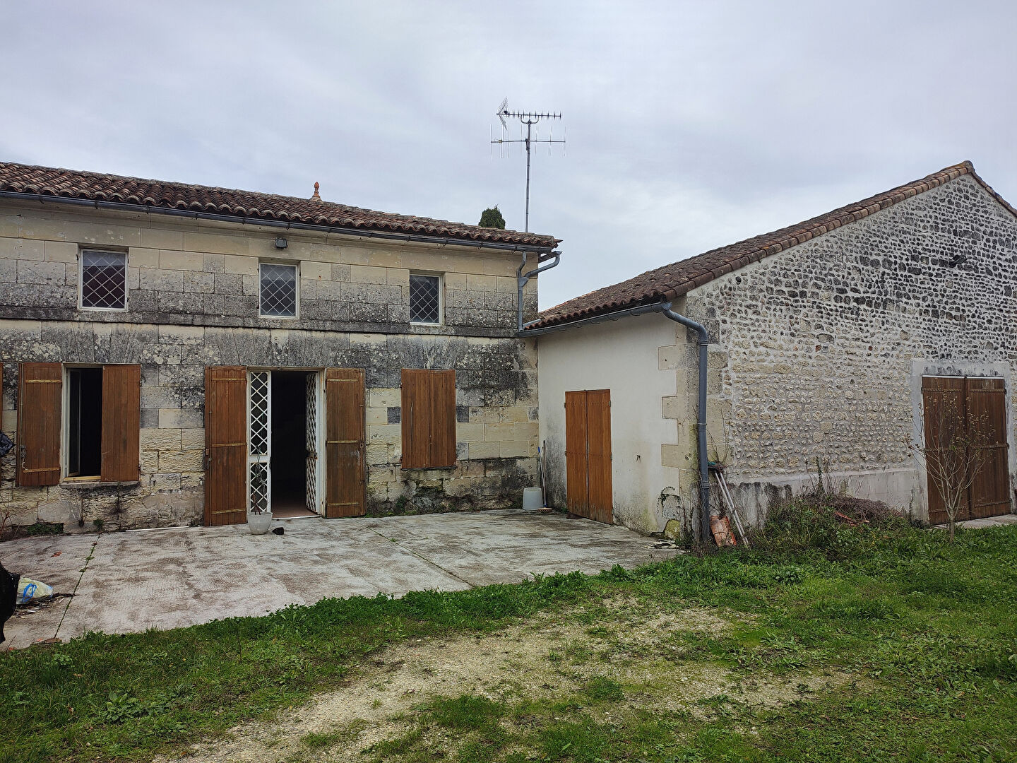 Villa / Maison  T4 à vendre Lorignac 17240