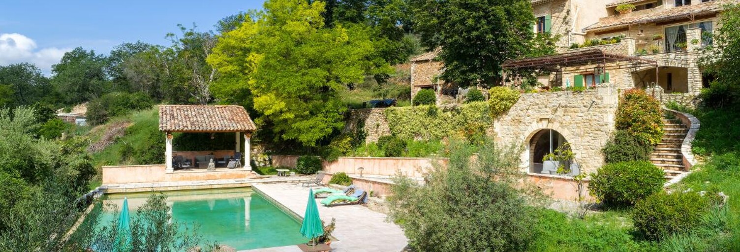 Maison 13 Pièces 691 m² à vendre à Riez (04500)