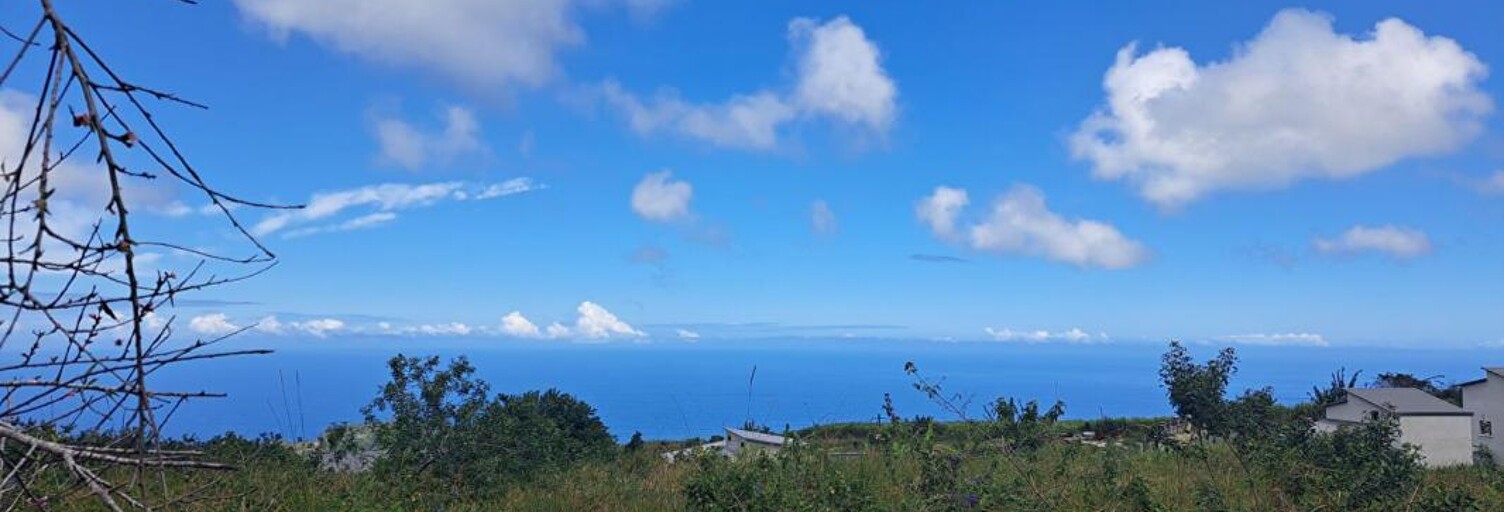 Terrain  1087 m² à vendre à Saint-Joseph (97480)