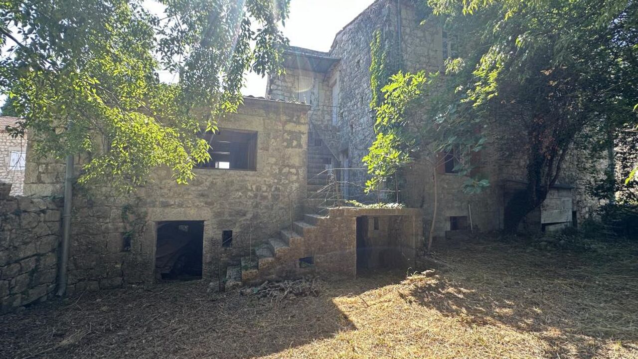 maison 5 pièces 260 m2 à vendre à Chandolas (07230)