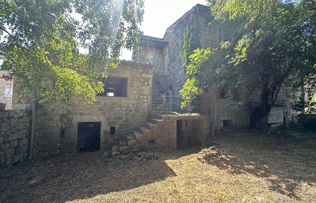 maison 5 pièces 260 m2 à vendre à Chandolas (07230)