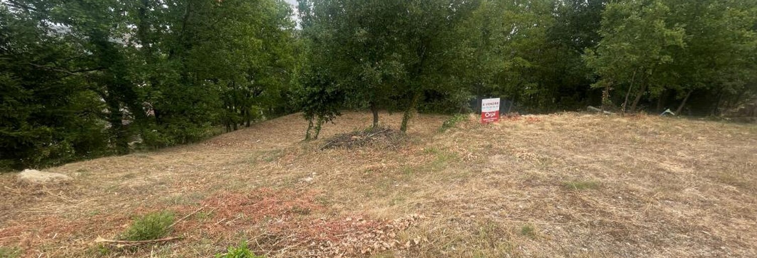Terrain  716 m² à vendre à Rosières (07260)