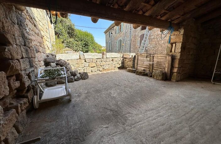 Maison en pierre avec terrasse — photo 3
