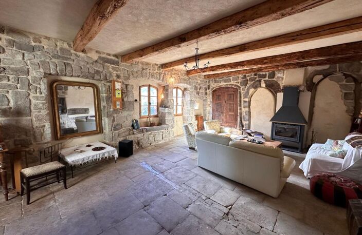 Maison en pierre avec terrasse — photo 5