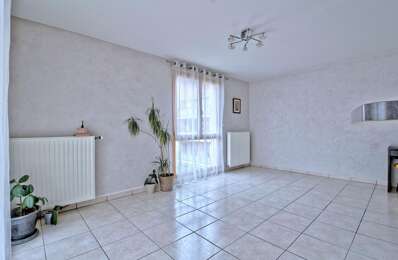 vente appartement 220 000 € à proximité de Pusignan (69330)