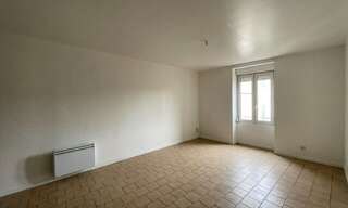 Appartement 1 Pièce 47 m² à louer à Vallon-Pont-d'Arc (07150)