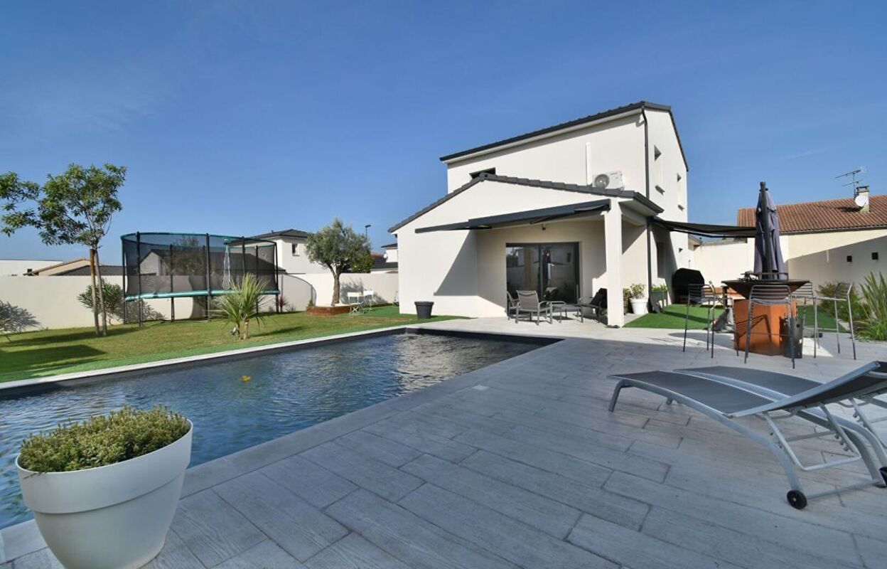 maison 5 pièces 130 m2 à vendre à Romans-sur-Isère (26100)