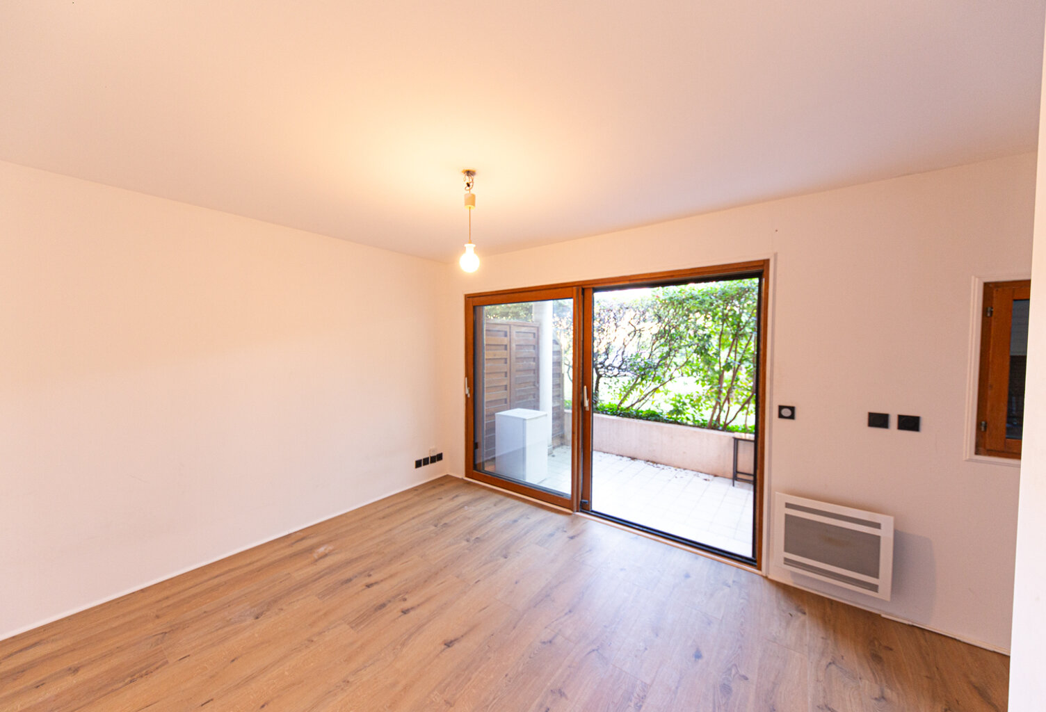 Appartement Mandelieu-la-napoule studio alcôve — photo 1