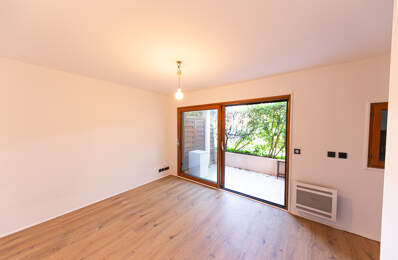 Appartement Mandelieu-la-napoule studio alcôve — photo du bien