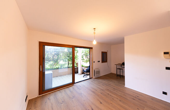 Appartement Mandelieu-la-napoule studio alcôve — photo 2