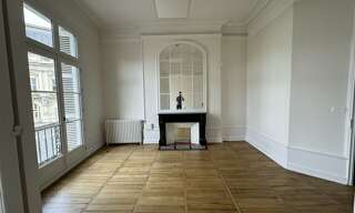 Bureau  125 m² à louer à Tours (37000)