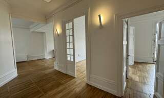 Bureau  125 m² à louer à Tours (37000)