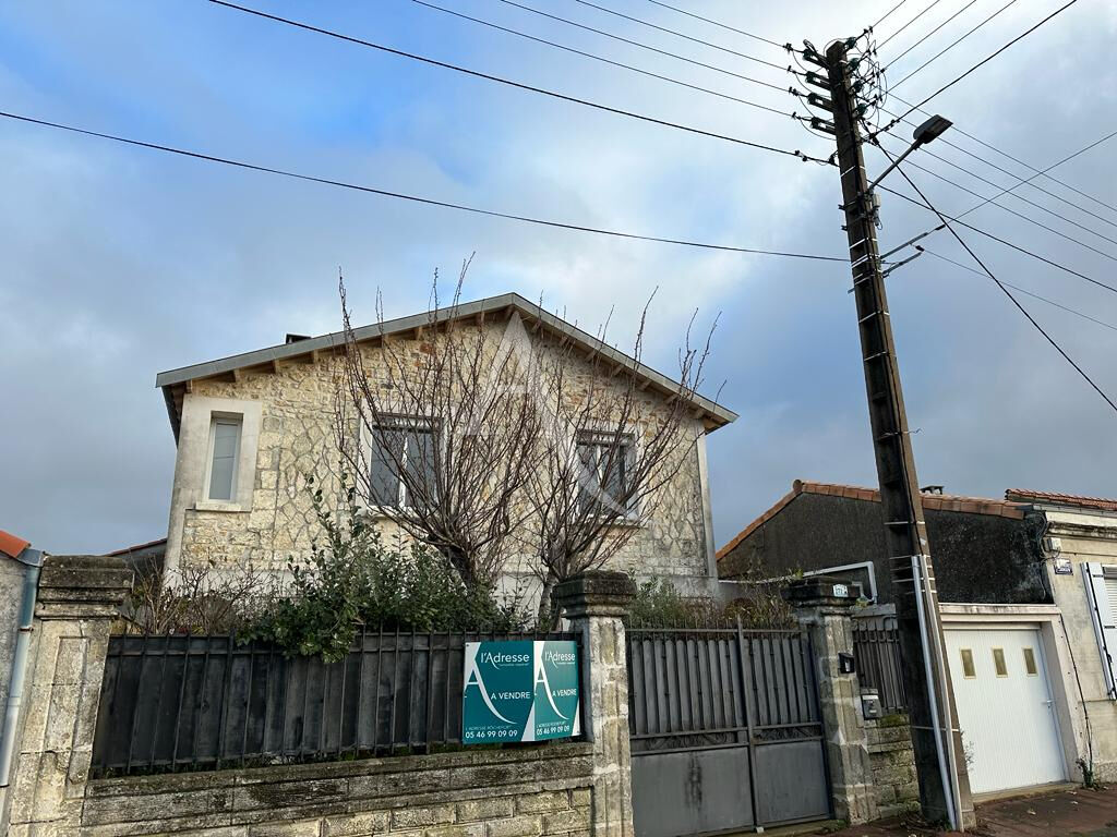 Villa / Maison 4 pièces  à vendre Rochefort 17300