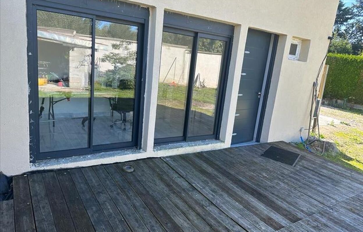 maison 2 pièces 40 m2 à vendre à Marines (95640)