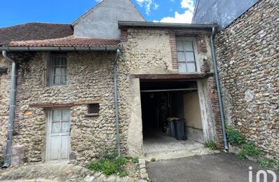 vente garage 29 000 € à proximité de Douchy-Montcorbon (45220)