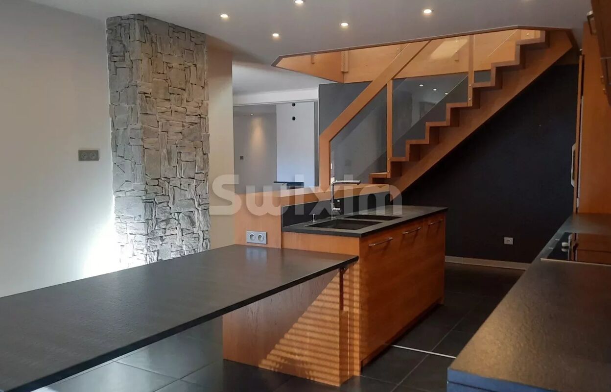 maison 7 pièces 210 m2 à vendre à Saint-Offenge-Dessous (73100)