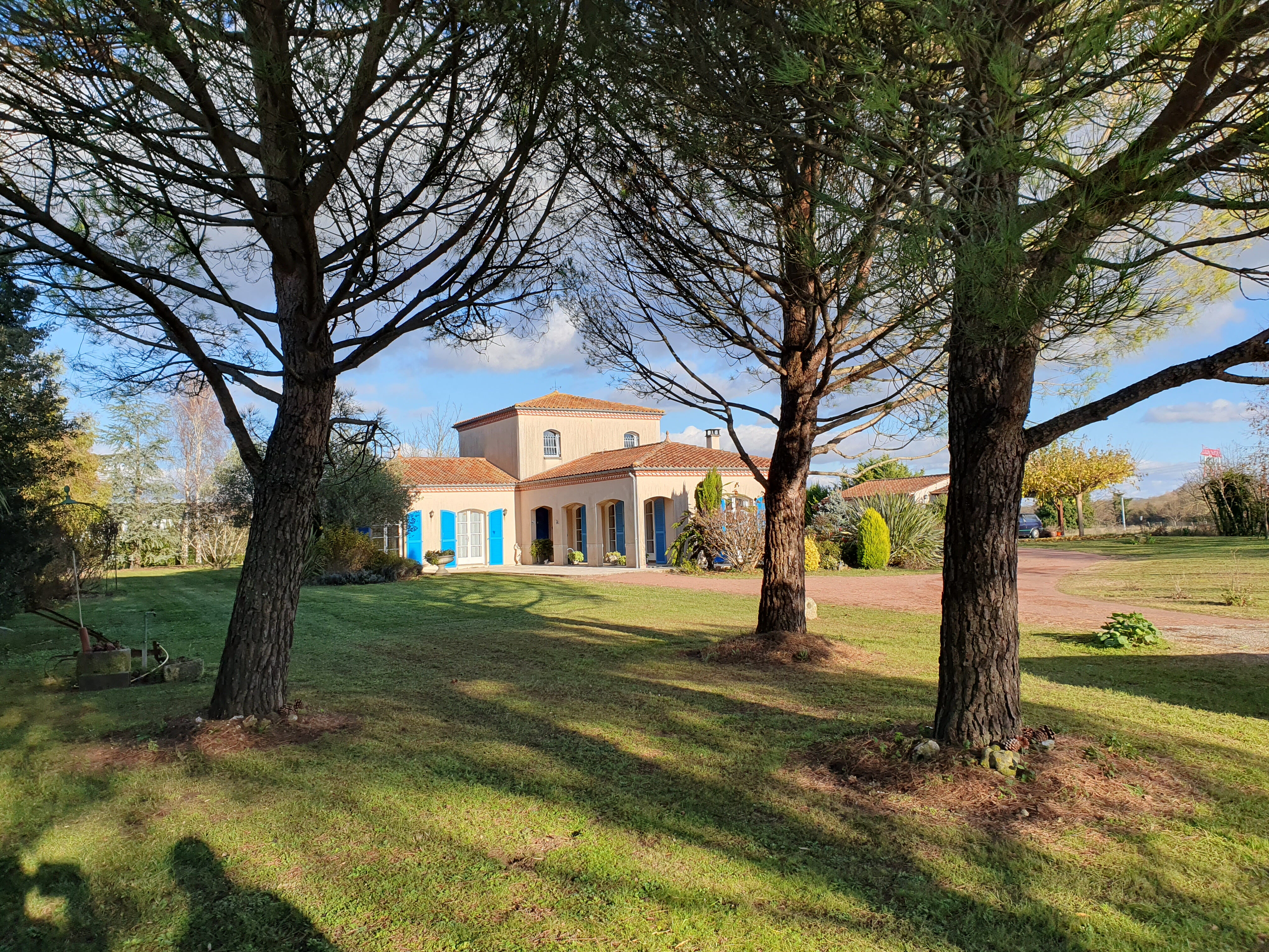 Villa / Maison  T7 à vendre Gonds (Les) 17100