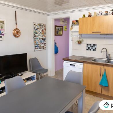 Appartement 6 pièces 148990 €