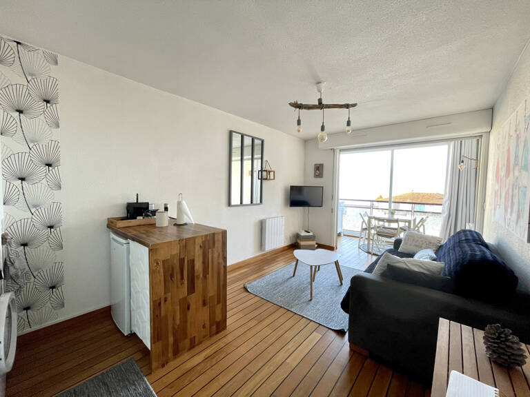 Appartement T2 vu bassin — photo 1