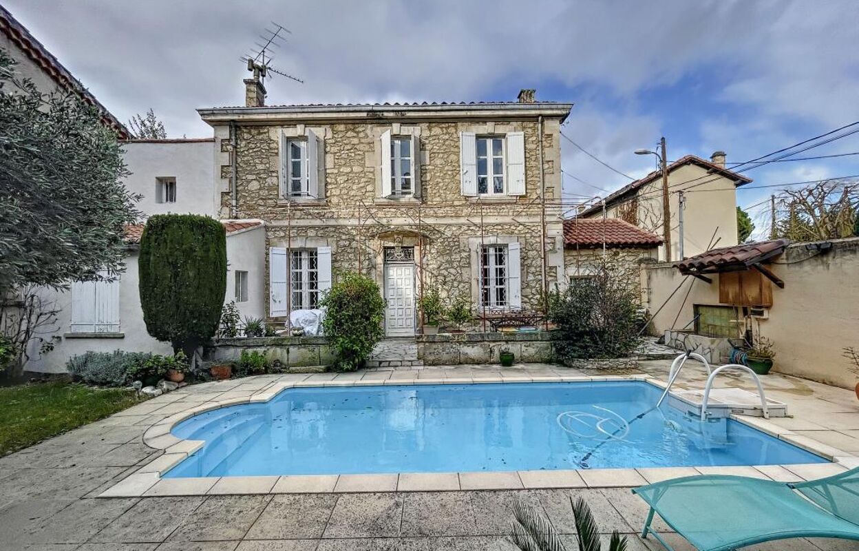 maison 3 pièces 99 m2 à vendre à Avignon (84000)