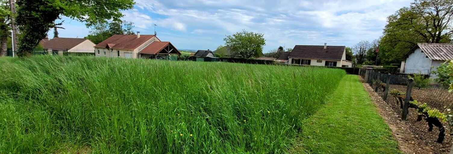 Terrain  922 m² à vendre à Montigny (18250)