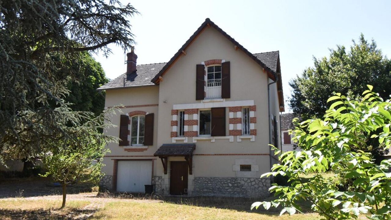 maison 4 pièces 131 m2 à vendre à Léré (18240)