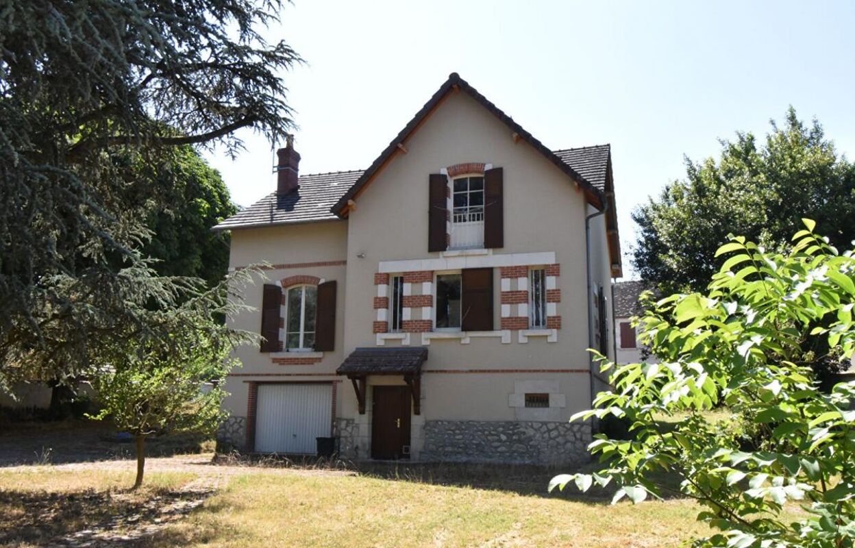 maison 4 pièces 131 m2 à vendre à Léré (18240)