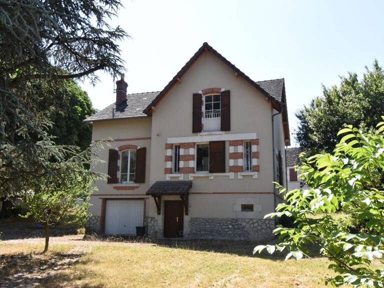 Maison T6 (131 m²) en vente à LERE — photo 1