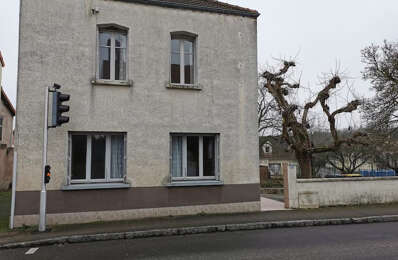 vente immeuble 120 750 € à proximité de Le Breuil (71670)