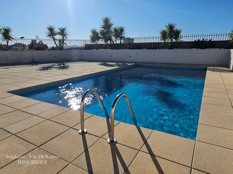 Appartement 2 pièces avec terrasse et parking. — photo 1
