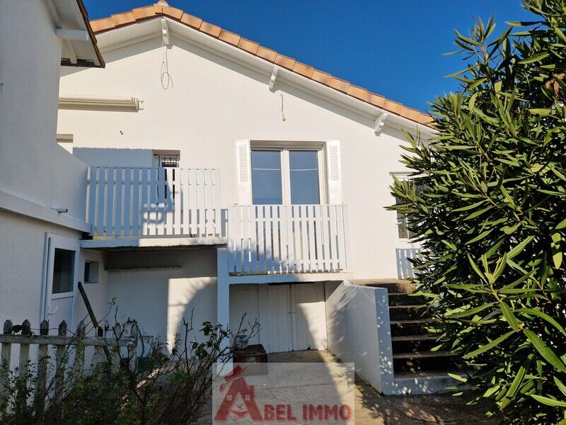 Villa / Maison 3 pièces  à vendre Saintes 17100