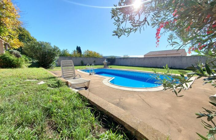Les Mées Maison Provençale T4, 138 m2 sur 1800 m² de terrain — photo 2