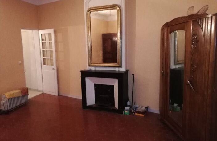 Appartement T2 dans un immeuble en cœur de village — photo 5