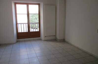 location appartement 580 € CC /mois à proximité de Vellefaux (70000)