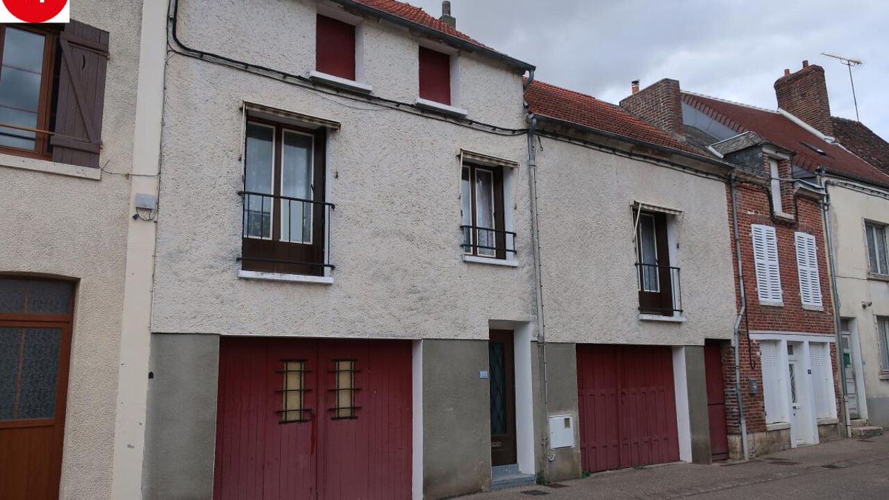 maison 3 pièces 80 m2 à vendre à Château-Renard (45220)