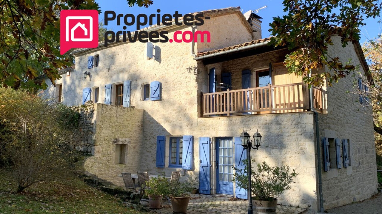 maison 9 pièces 202 m2 à vendre à Castelnau-Montratier-Sainte-Alauzie (46170)