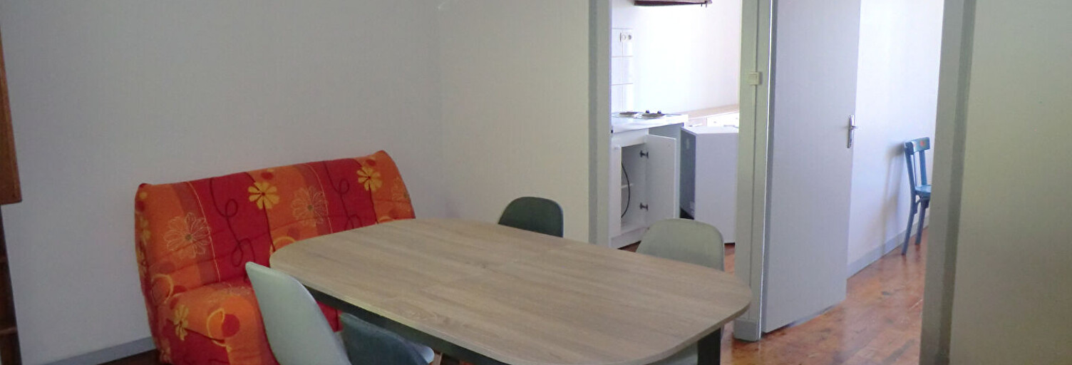 Immeuble  180 m² à vendre à Jonzac (17500)