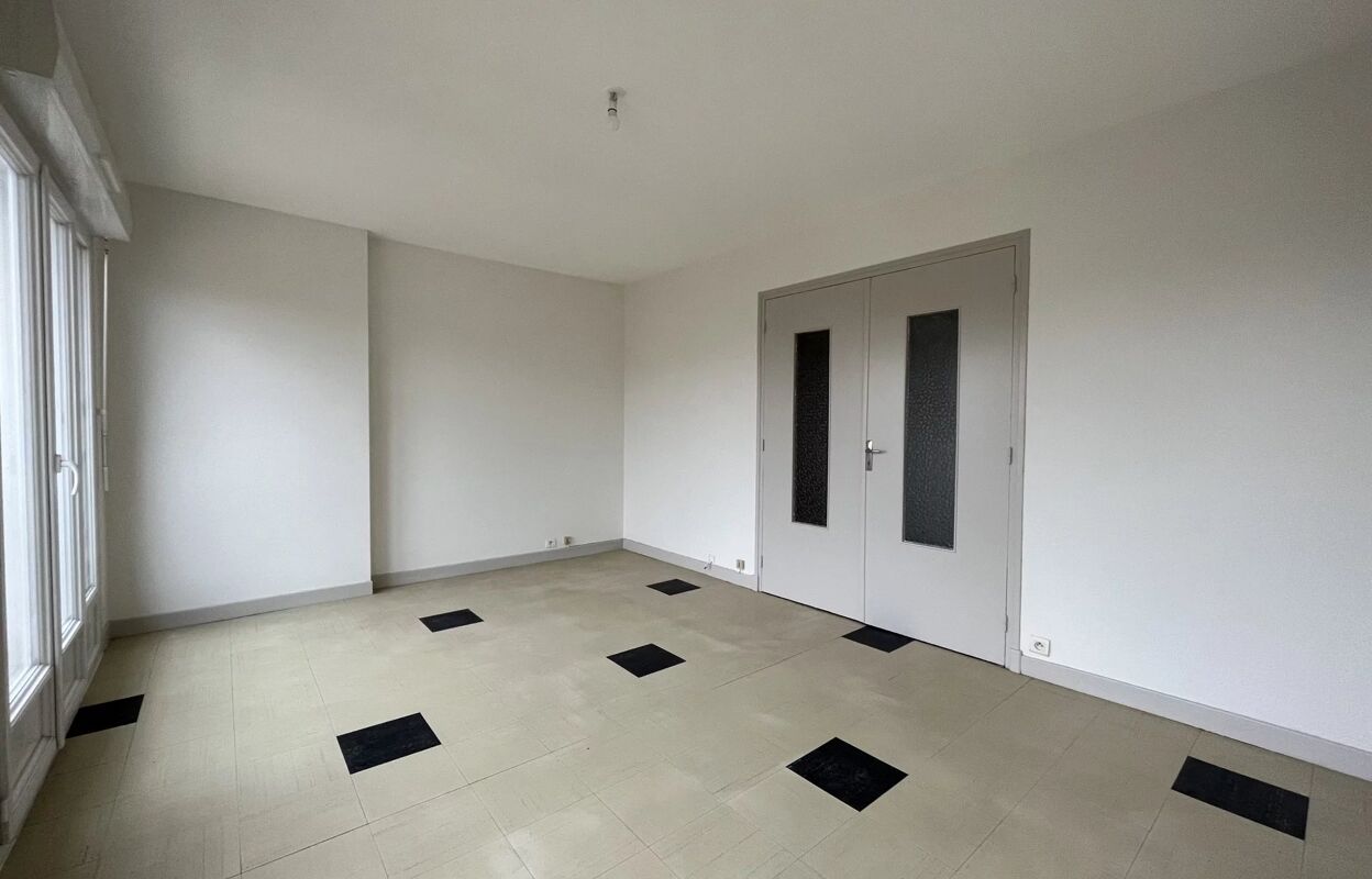 appartement 4 pièces 71 m2 à Gaillac (81600)