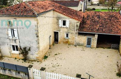 vente maison 121 500 € à proximité de Salles-de-Villefagnan (16700)